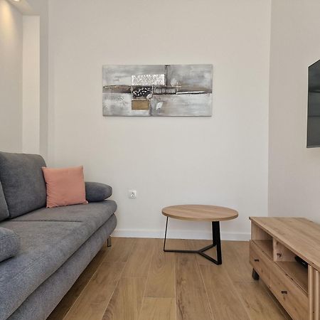 Apartments Miamare Primosten Ngoại thất bức ảnh