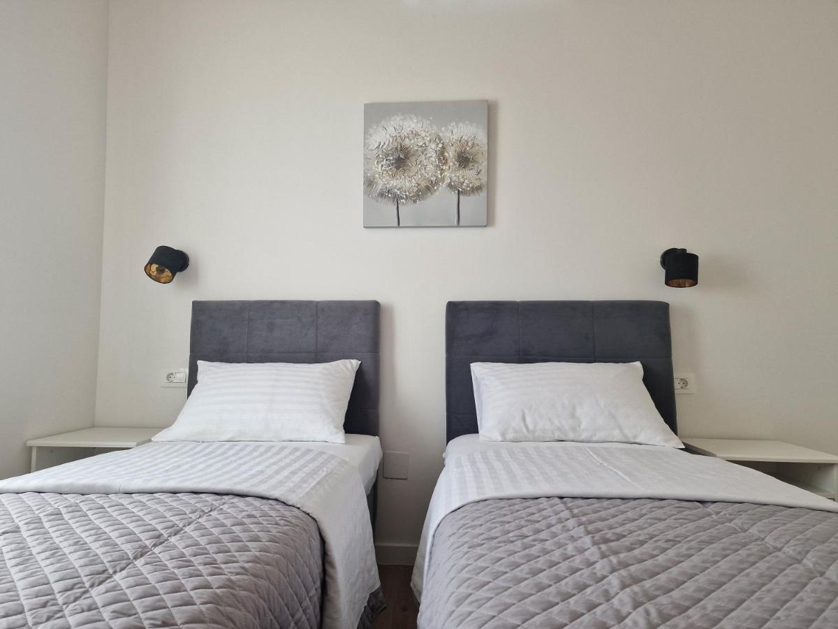 Apartments Miamare Primosten Ngoại thất bức ảnh