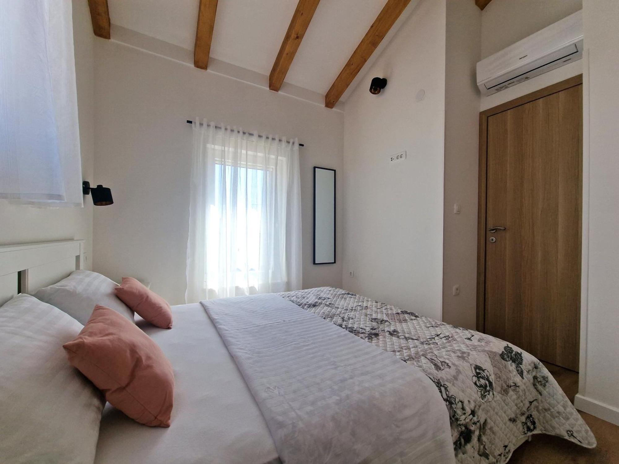 Apartments Miamare Primosten Ngoại thất bức ảnh