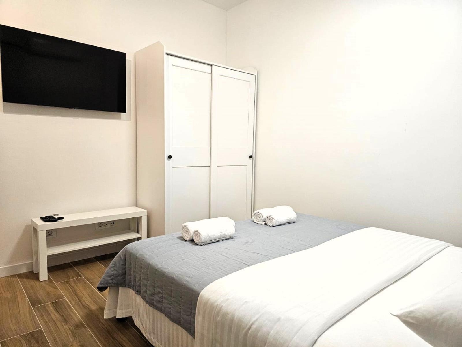 Apartments Miamare Primosten Phòng bức ảnh