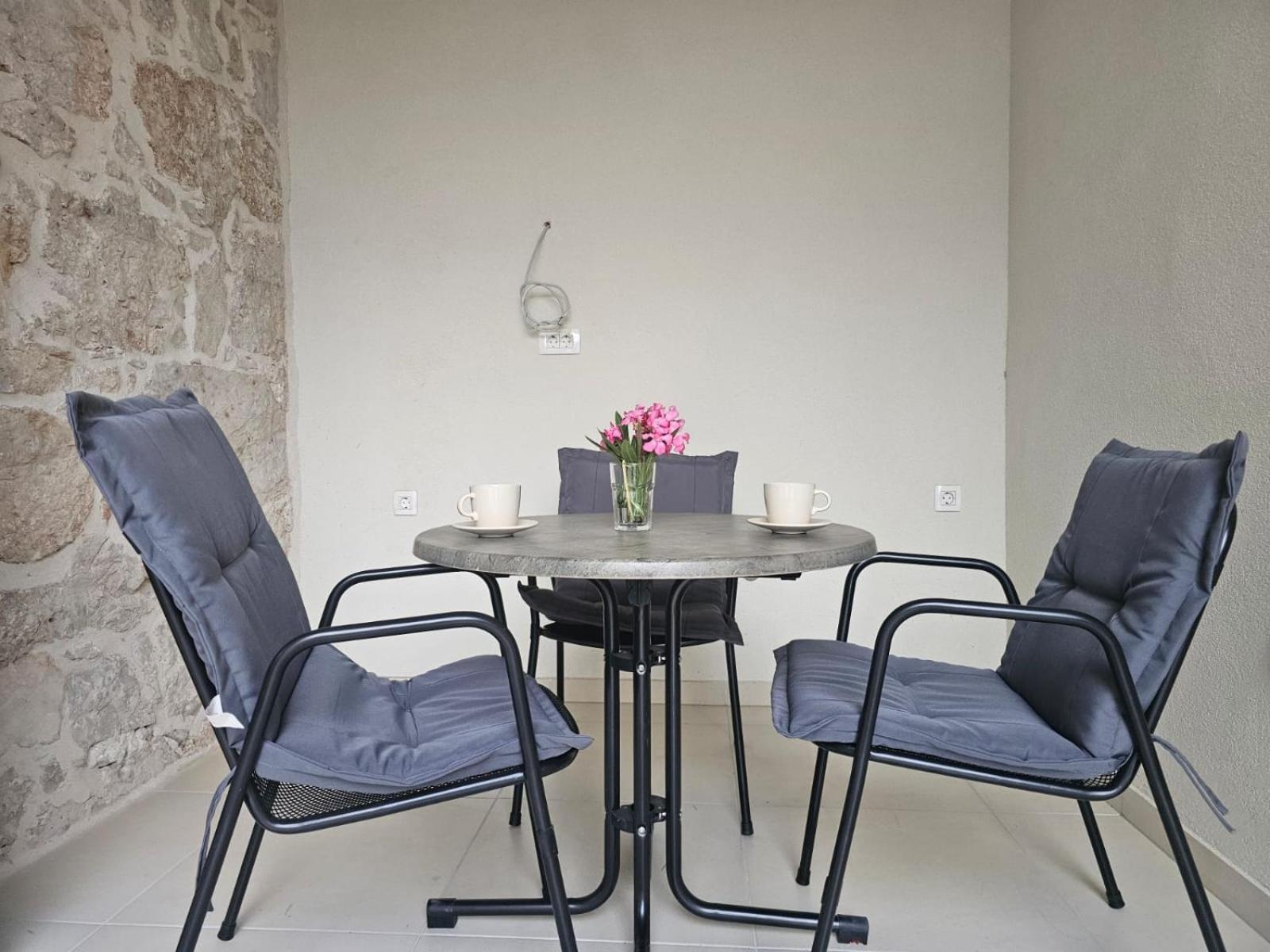 Apartments Miamare Primosten Ngoại thất bức ảnh
